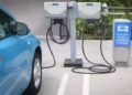 Technology : दिल्ली-जयपुर हाईवे पर हर 50 किमी पर बनेगा मेगा EV चार्जिंग हब