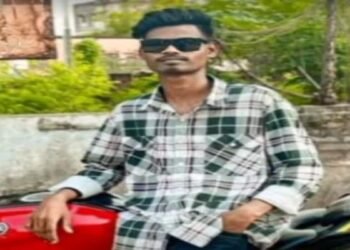 Jharkhand News: मोबाइल स्विच ऑफ, रात भर गायब-गुमला में गला घोंटकर युवक की निर्मम हत्या