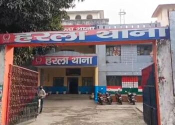 Bokaro Murder : बोकारो में डबल मर्डर से सनसनी, घर पर खून से सना मिला दंपत्ति का शव