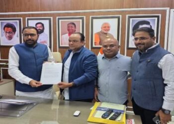 Jharkhand News: मंत्री इरफान अंसारी ने दिल्ली में रखी आयुर्वेदिक यूनिवर्सिटी और AI लैब की मांग