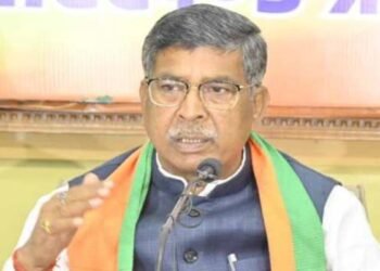 Jharkhand News: केरेडारी स्वास्थ्य केंद्र विवाद: सच बोलने वाली महिला को मिली धमकी, सांसद आदित्य साहू ने दी चेतावनी