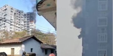 Ranchi Breaking: रांची के पुराना अरगोड़ा चौक के पास अपार्टमेंट में लगी भीषण आग
