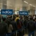 Indigo का ऑपरेशन क्रैश! 200+ फ्लाइट्स कैंसिल, यात्रियों की रात एयरपोर्ट पर कटी