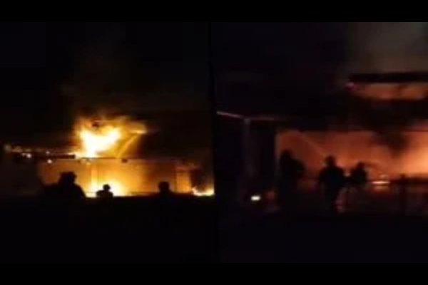 Ranchi News: रांची के कांके रोड पर दुकान में भीषण आग