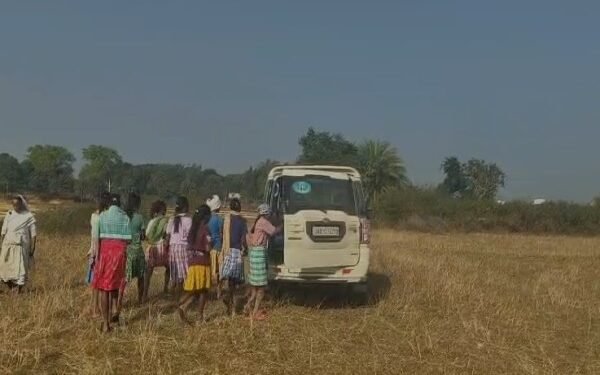 चैनपुर में बड़ा खुलासा: नाबालिग छात्राओं से कराई जा रही मजदूरी, प्रशासन की कार्रवाई पर उठे सवाल