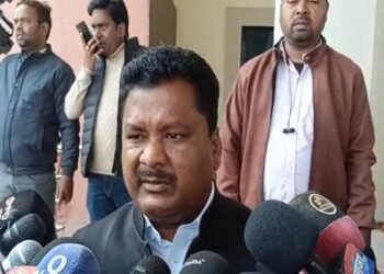 झारखंड विधानसभा सत्र के दूसरे दिन गरमाई राजनीति: कांग्रेस विधायक राजेश कच्छप का केंद्र सरकार पर तीखा प्रहार