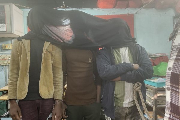 Major theft in Putki revealed, three accused arrested