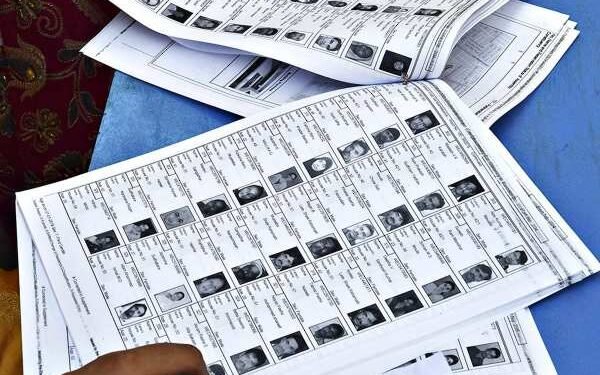 SIR: Big revelation in Jharkhand's voter list, 12 lakh suspicious voters found during mapping
