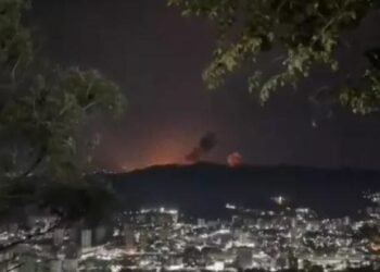 Breaking News: काराकस में एक के बाद एक कई बड़े धमाके, अमेरिका-वेनेजुएला में तनाव