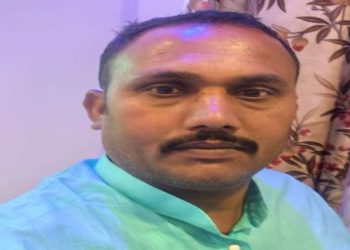 टोरी आरओबी निर्माण की राह में आ रही बाधाओं को दूर करने में जुटे हैं सांसद कालीचरण सिंह-दीपक निषाद