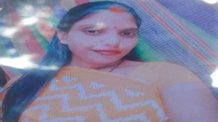 कोडरमा के निजी अस्पताल में प्रसव के बाद महिला की मौत, परिजनों का जोरदार हंगामा