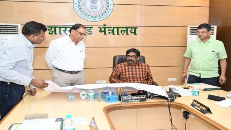 झारखंड में नहीं होगी बिजली कटौती! सीएम हेमंत सोरेन ने 24 घंटे में ट्रांसफार्मर बदलने के दिये निर्देश 1 झारखंड में नहीं होगी बिजली कटौती! सीएम हेमंत सोरेन ने 24 घंटे में ट्रांसफार्मर बदलने के दिये निर्देश