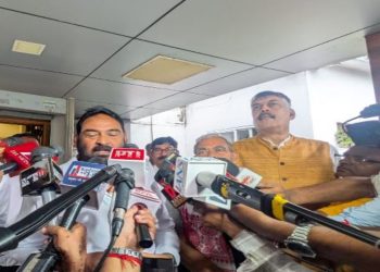 छात्र आंदोलन की आड़ में अराजकता फैलाने वालों पर 48 घंटे में कार्रवाई की मांग, सीआईडी जांच में तेजी लाने का आग्रह