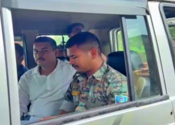 30 हजार की रिश्वत लेते सब-इंस्पेक्टर गिरफ्तार, ACB ने रंगे हाथ दबोचा 3 30 हजार की रिश्वत लेते सब-इंस्पेक्टर गिरफ्तार, ACB ने रंगे हाथ दबोचा
