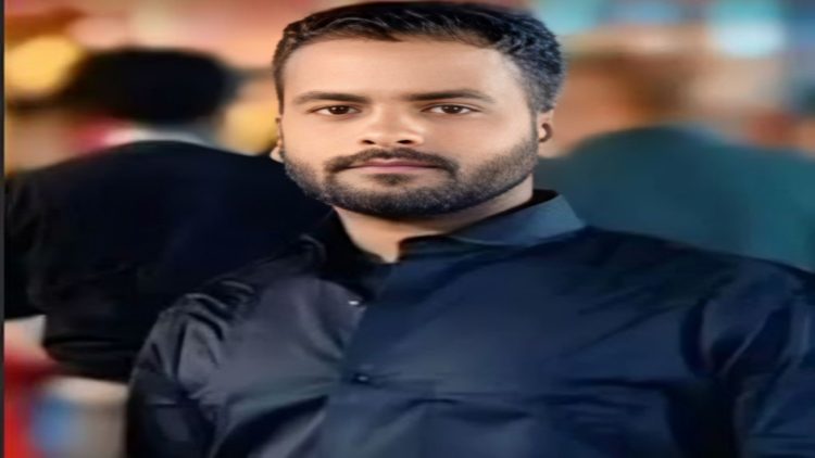 कोडरमा में भीषण सड़क हादसा, स्कॉर्पियो के टक्कर से बाइक सवार युवक की दर्दनाक मौत 1 कोडरमा में भीषण सड़क हादसा, स्कॉर्पियो के टक्कर से बाइक सवार युवक की दर्दनाक मौत