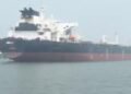 Breaking News: जंग के बीच राहत वाली खबर-भारतीय जहाजों को होर्मुज स्ट्रेट से गुजरने की मिली अनुमति! एक जहाज मुंबई पहुंचा