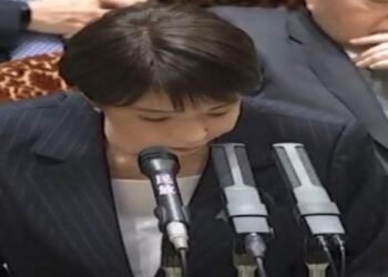 Iran Israel War: होर्मूज में महायुद्ध की आहट! जापान और ऑस्ट्रेलिया ने युद्धपोत भेजने से किया इंकार, ट्रंप ने दे डाली धमकी