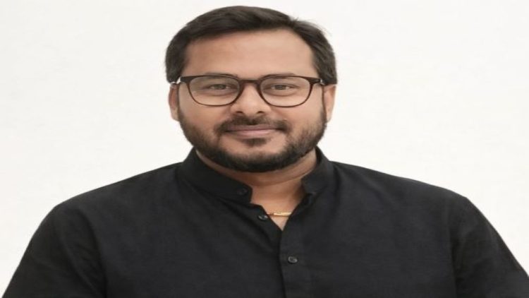 उज्ज्वला योजना में बड़ी कटौती, गरीबों की रसोई पर चला मोदी सरकार का बुलडोजर-ऋषीकेश सिंह