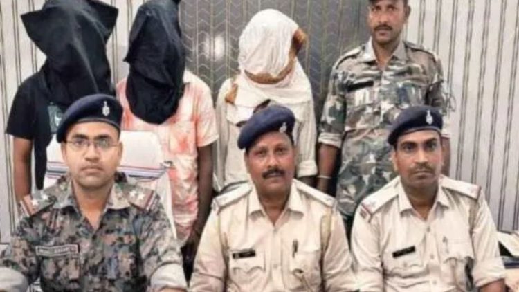 पलामू में वाहन जांच के दौरान खुला बड़ा राज, अवैध हथियार के साथ तीन गिरफ्तार
