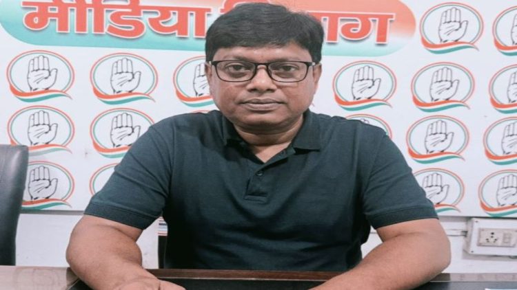 लोजपा विधायक पुत्र अपहरण कांड पर कांग्रेस का हमला, भाजपा नेताओं की भूमिका की जांच की मांग 1 लोजपा विधायक पुत्र अपहरण कांड पर कांग्रेस का हमला, भाजपा नेताओं की भूमिका की जांच की मांग