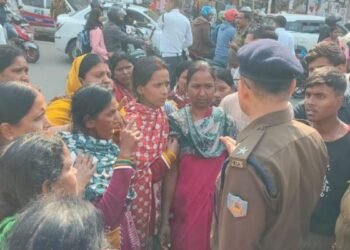 Big Breaking : लोअर वर्धमान कंपाउंड में व्यक्ति की हत्या से सनसनी, उग्र ग्रामीणों ने कर दिया...