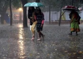 Jharkhand Weather News: बचके रहना रे बाबा! अगले एक घंटे में तेज गर्जन के साथ बारिश की आशंका