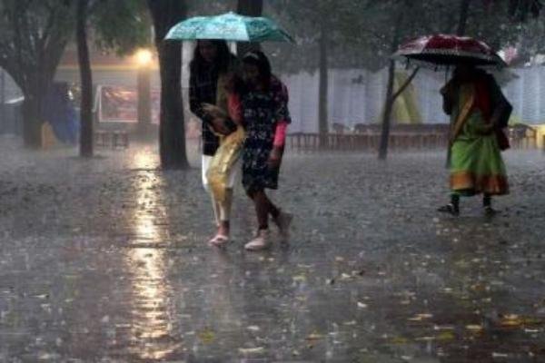 Jharkhand Weather News: बचके रहना रे बाबा! अगले एक घंटे में तेज गर्जन के साथ बारिश की आशंका