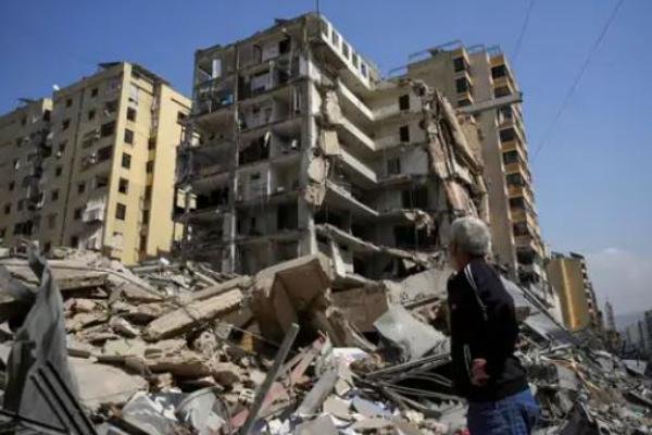 Israel Lebanon Airstrike: सीजफायर के बीच मौत की हाहाकार! लेबनान में इजराइली हमले में एक ही दिन में 254 लोगों की मौत