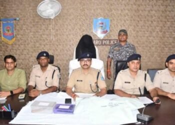 Jharkhand News: झारखंड के इस जिले में एक साथ थाने के सभी पुलिसकर्मी निलंबित, आखिर हुआ क्या-जाने पूरी वजह