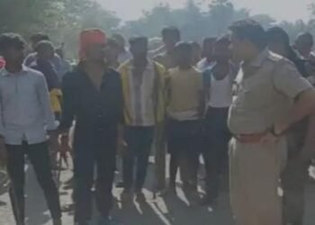 Koderma News: कोडरमा में हाथियों का तांडव-युवक को पटककर मार डाला, ग्रामीणों में दहशत