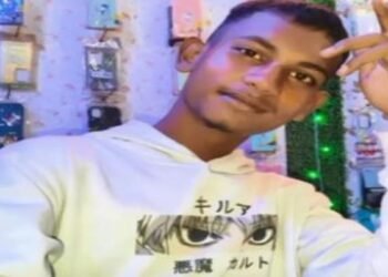 Jharkhand News: मोबाईल को लेकर मां ने डांटा तो युवक ने कर लिया सुसाइड