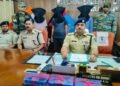 KUKU FM–Paytm के नाम पर लोगों को लगाते थे चूना-जामताड़ा से तीन शातिर साइबर अपराधी गिरफ्तार