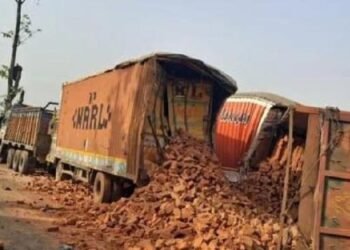 हजारीबाग में मौत बनकर दौड़ा ट्रेलर! 3 वाहनों को रौंदा, 2 की मौके पर मौत