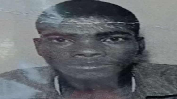 तालाब में समाया मजदूर, तीन बच्चों के सिर से उठा पिता का साया
