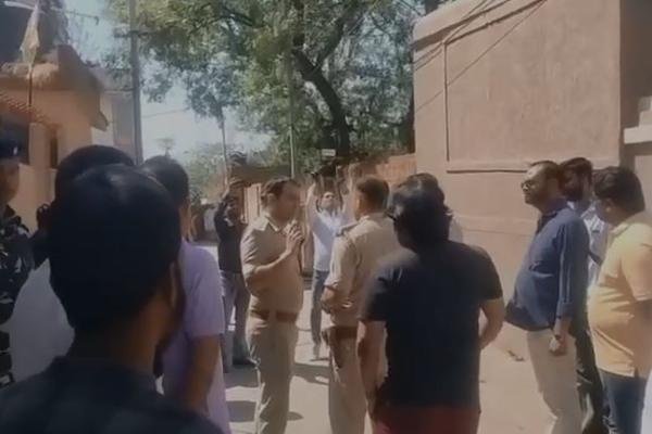 Ranchi Breaking: पिस्का मोड़ में दिनदहाड़े गोली चलने से हड़कंप, जांच में जुटी पुलिस