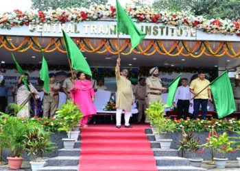 रांची में 58 आधुनिक अग्निशमन वाहनों को सीएम हेमंत ने दिखाई हरी झंडी