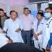 सदर अस्पताल में JPSC आंदोलनकारी छात्र का मंत्री इरफान अंसारी ने जाना हाल
