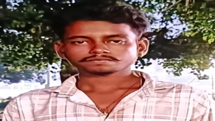 लोयाबाद मोड़ पर दो बाइकों में आमने-सामने टक्कर, युवक की इलाज के दौरान मौत