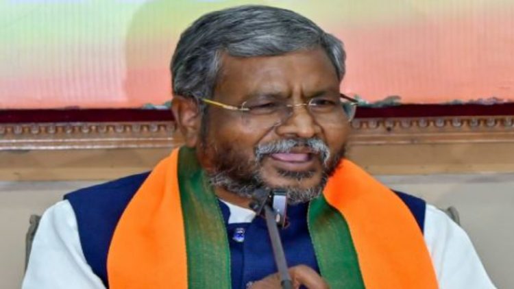 बाबूलाल ने CM हेमंत को लिखा पत्र, JSSC प्रभारी अध्यक्ष प्रशांत कुमार को हटाने की मांग