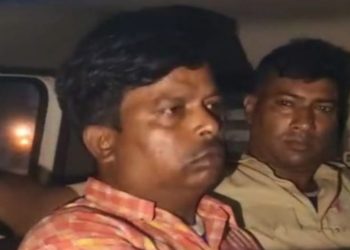 गांधी मोड़ पर बस से उतरते ही यात्री की जेब से पैसे गायब, एक व्यक्ति गिरफ्तार