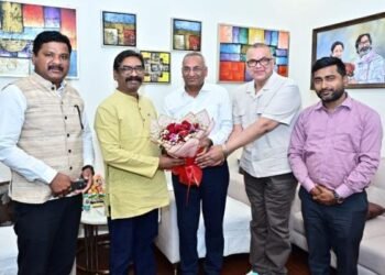 Jharkhand News: कैंसर के खिलाफ झारखंड का बड़ा कदम-सीएम हेमंत से वरिष्ठ वैज्ञानिक जी.भी. के. सुब्रमण्यम ने की मुलाकात