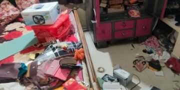 Ranchi Crime: रामनवमी पर गांव गया था परिवार, घर का लॉक तोड़कर लाखों की डकैती