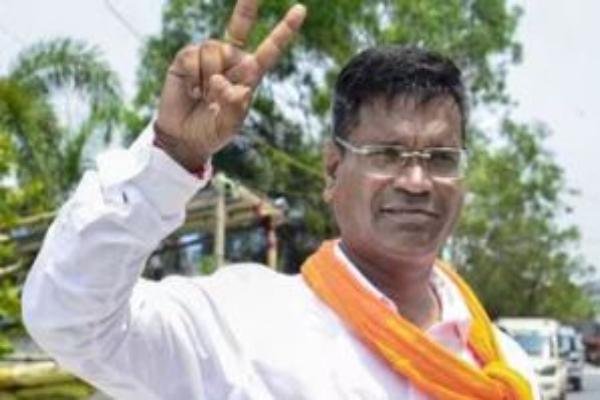 Breaking News: TMC को बड़ा झटका, 74 साल बाद फालता में बीजेपी की ऐतिहासिक जीत