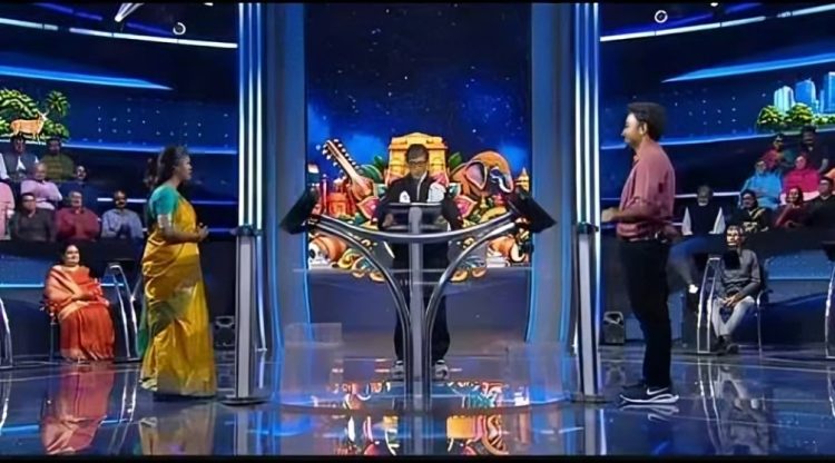 KBC में छाईं सिमडेगा की रेशमा लकड़ा, अमिताभ बच्चन के सामने बोलीं- ‘मैं सिमडेगा की छोरी हूं, सब पर भारी पड़ूंगी’ 1 Simdega’s Reshma Lakra shines on KBC; tells Amitabh Bachchan, "I am a girl from Simdega—I’ll outshine everyone."