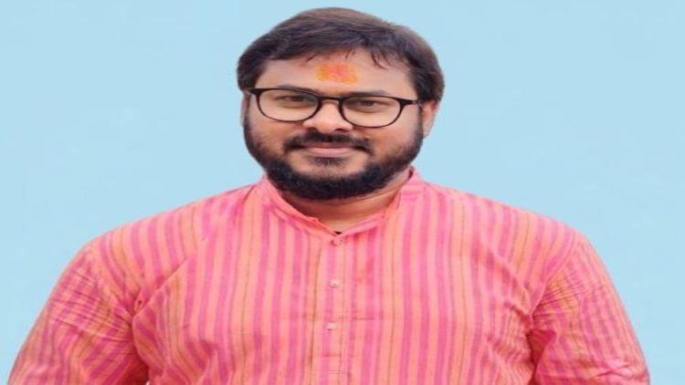 पेपर लीक विवाद पर कांग्रेस का हमला, ऋषीकेश सिंह बोले-सवालों से बच रही है भाजपा