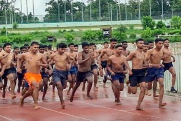 Jharkhand News: 12 अप्रैल को उत्पाद सिपाही परीक्षा, मोबाइल-गैजेट्स सहित इन चीजों पर रहेगा पूर्ण प्रतिबंध