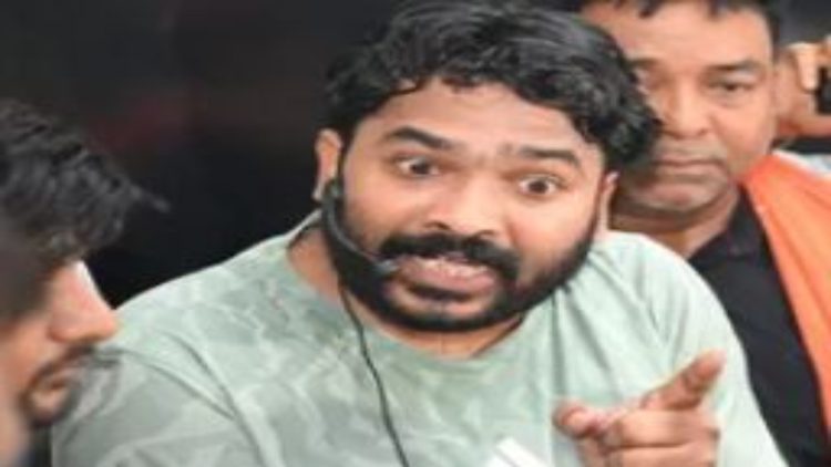 Breaking News: खान सर ने मुझे जेल में मरवाने की कोशिश की-रौशन आनंद का बड़ा आरोप 1 Breaking News: खान सर ने मुझे जेल में मरवाने की कोशिश की-रौशन आनंद का बड़ा आरोप
