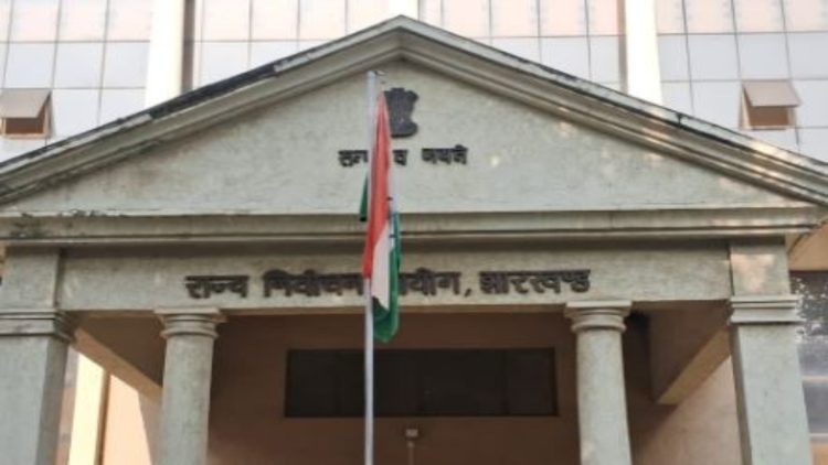 मतदाता सूची से नाम हटाने की आशंका, इंडिया गठबंधन ने चुनाव आयोग से की उच्चस्तरीय जांच की मांग