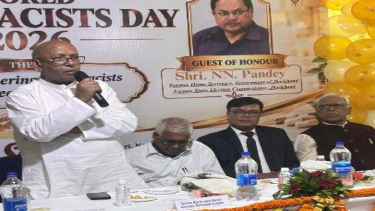 फार्मेसी काउंसिल और कॉलेजों की व्यवस्था पर सरयू राय ने उठाए सवाल 1 फार्मेसी काउंसिल और कॉलेजों की व्यवस्था पर सरयू राय ने उठाए सवाल