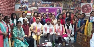 Jharkhand News: भारतीय नारी सबपे भारी संस्था द्वारा सम्मान समारोह का आयोजन